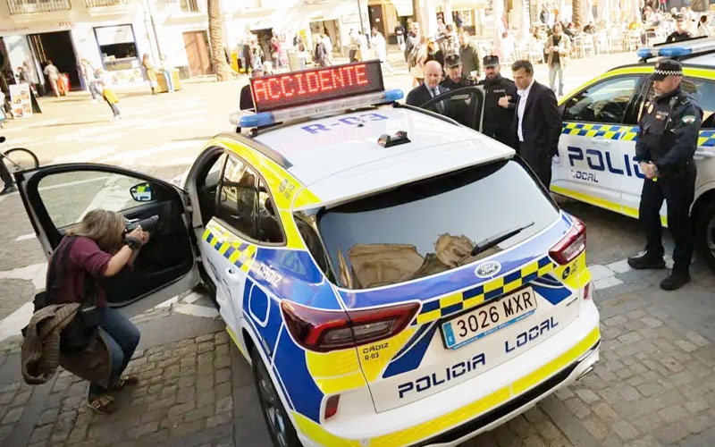 Transformación y equipamiento de vehículos de emergencias y policía